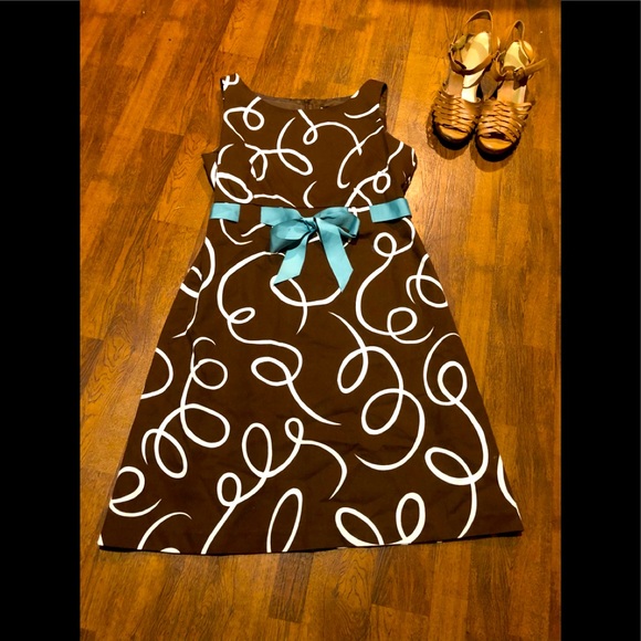 🤩Jessica Howard Dress🤩 - Picture 1 of 6